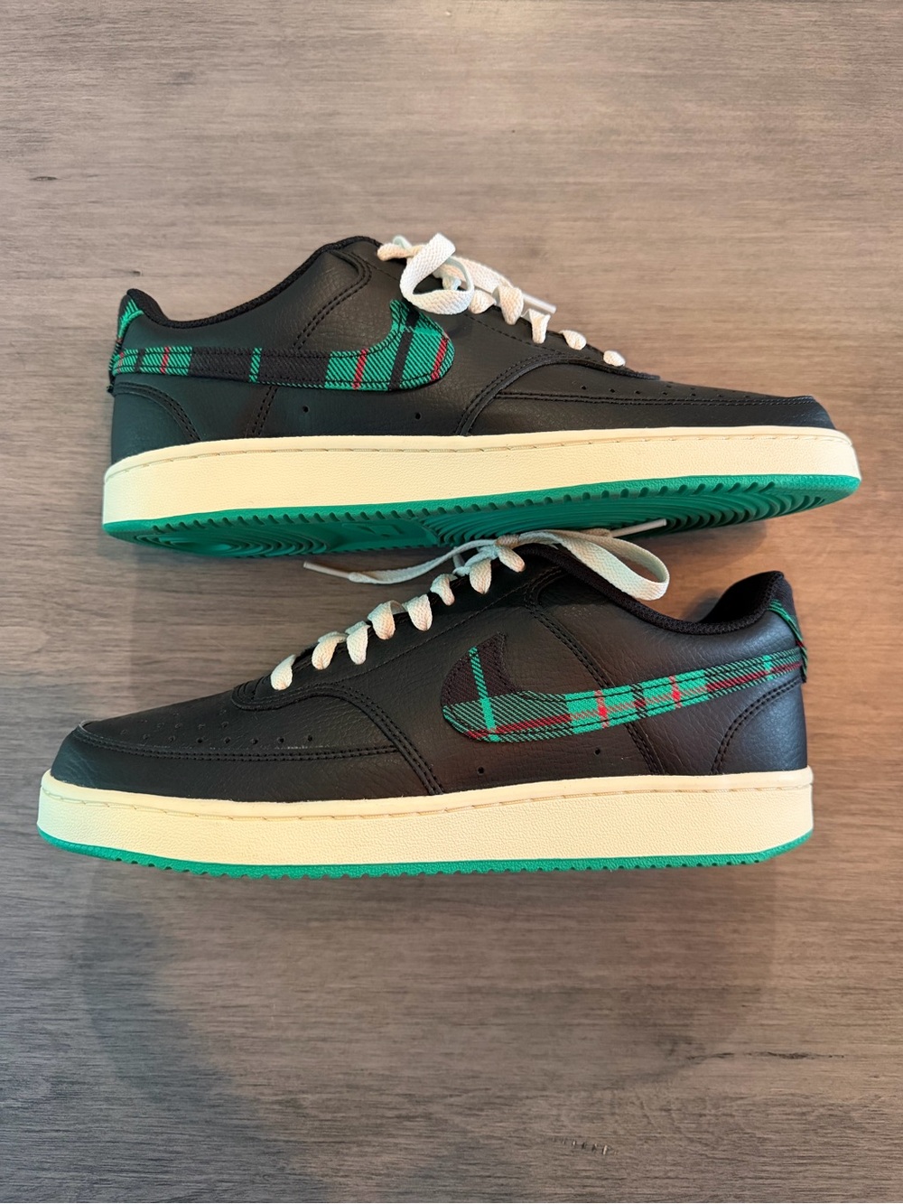Nike Men's Court Vision Low in Plaid Size 8 NWOB